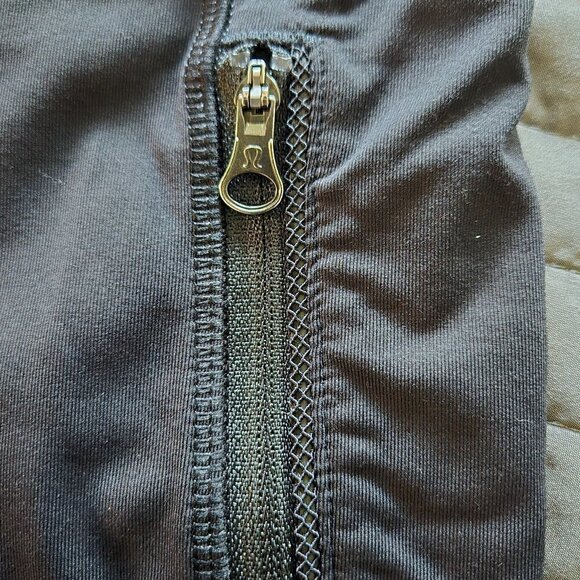 Lululemon Inspire Tight II - 2 Black - Picture 6 of 8